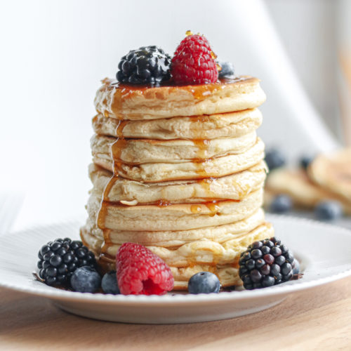 Luftige amerikanske pandekager (Fluffy pancakes) – Jeanette Jewel